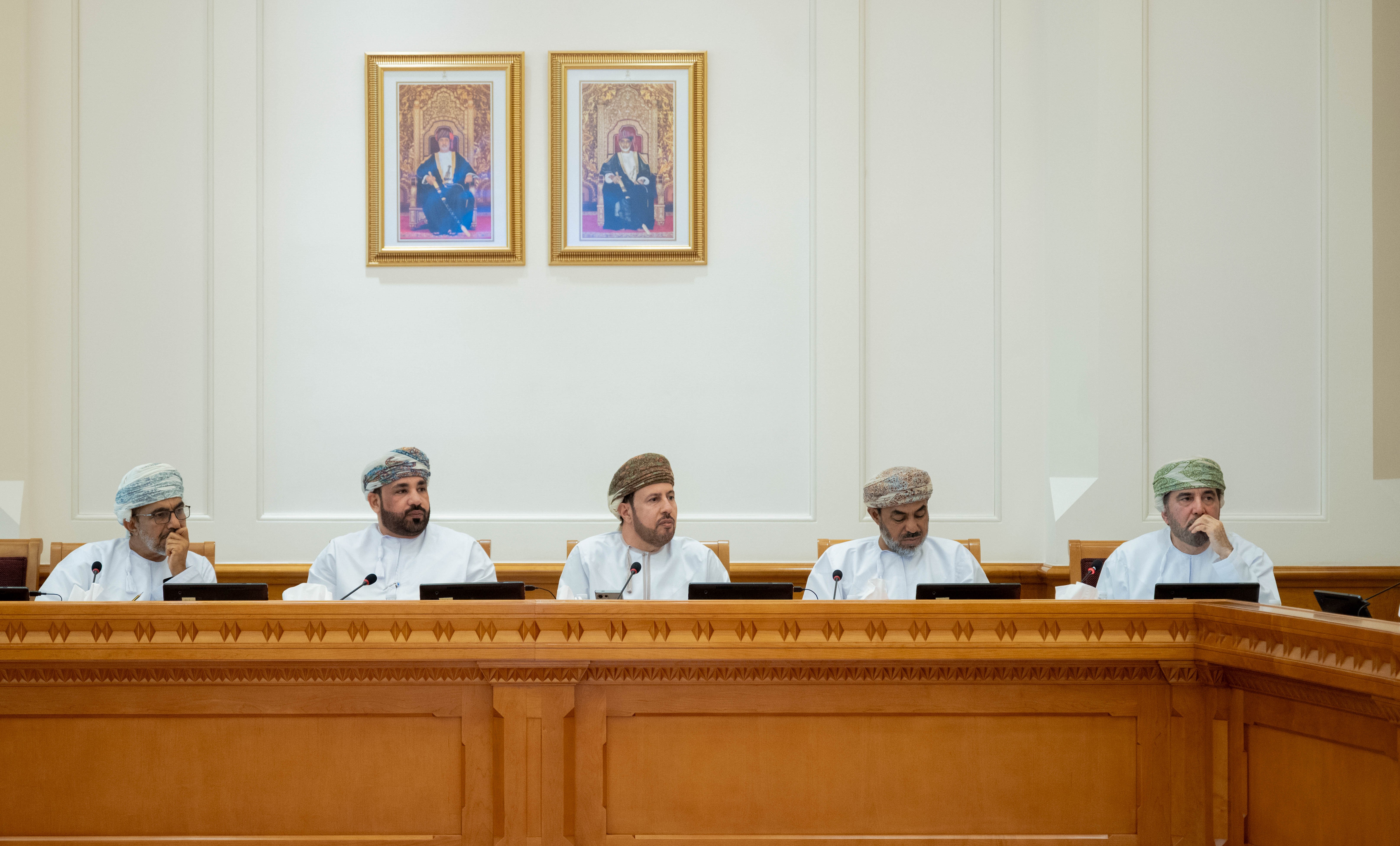 لجنة بمجلس الشورى تناقش مقترحًا لإلغاء التعليم المسائي في سلطنة عُمان