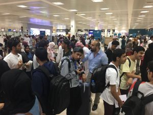 ١٠٠ طالب وطالبة في رحلة لتقوية مهارات اللغة الإنجليزية ببريطانيا