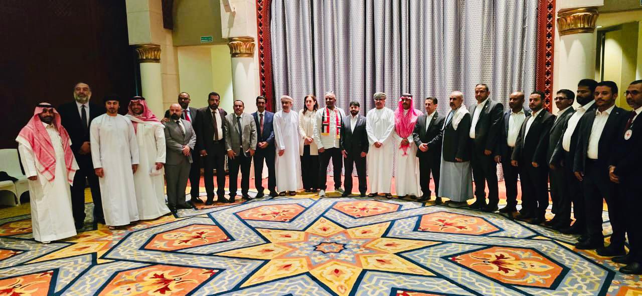 السفير اليمني: ما جرى في مسقط اتفاق تاريخي