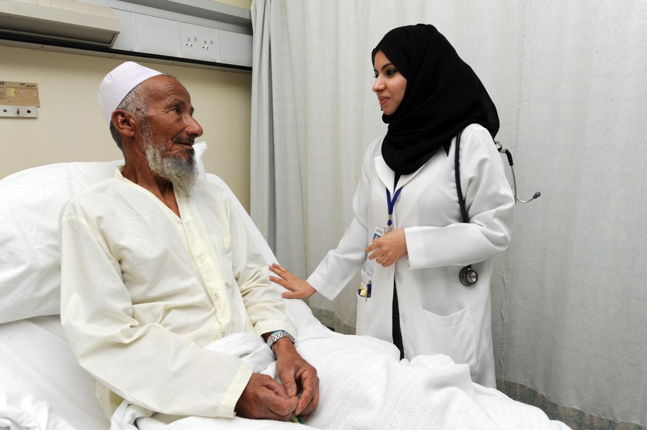 المرأة العُمانية: خمسون عامًا من الإنجازات والنجاحات