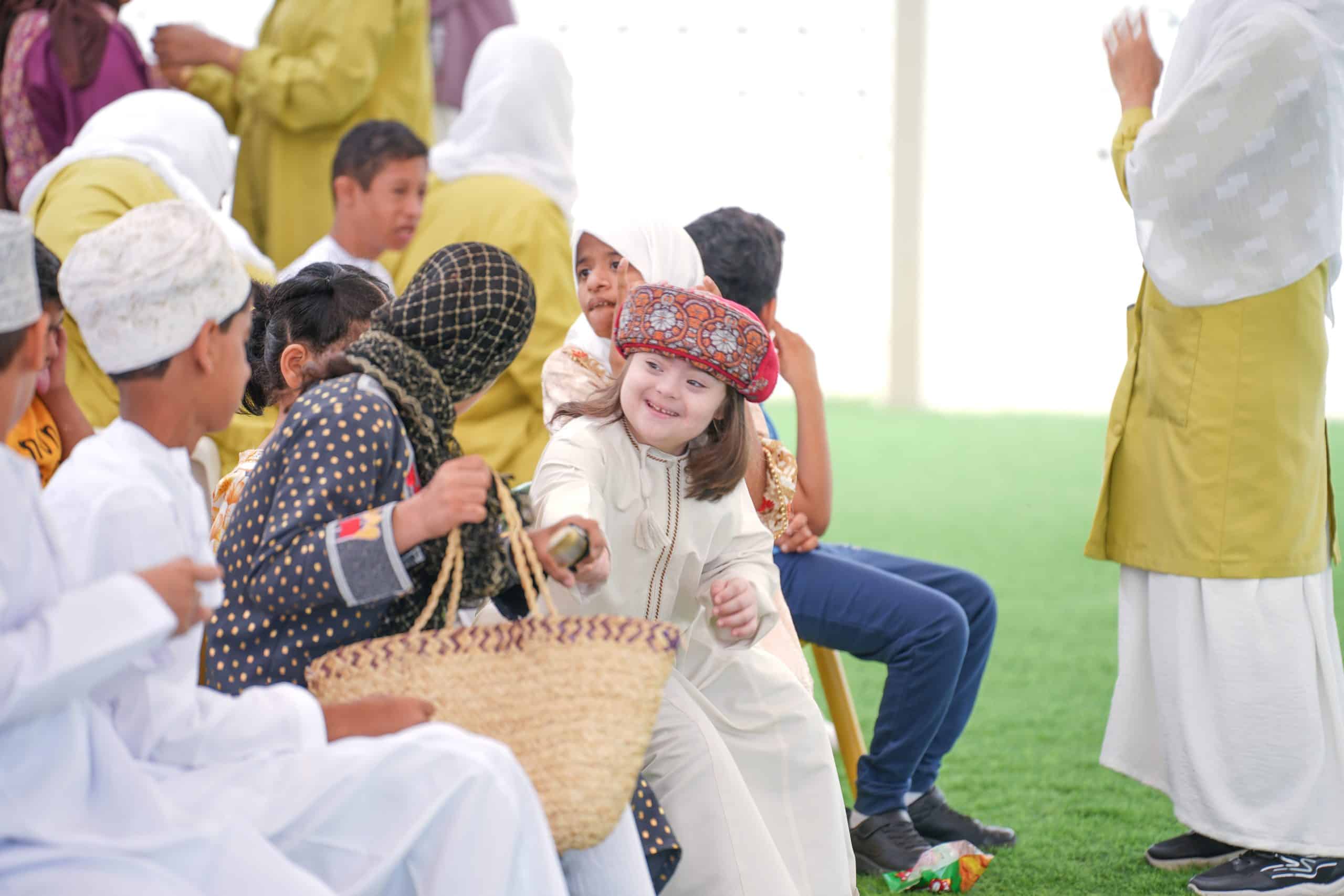 “المها” لتسويق المنتجات النفطية تحتفل بـ”القرنقشوه” مع الأطفال ذوي الإعاقة