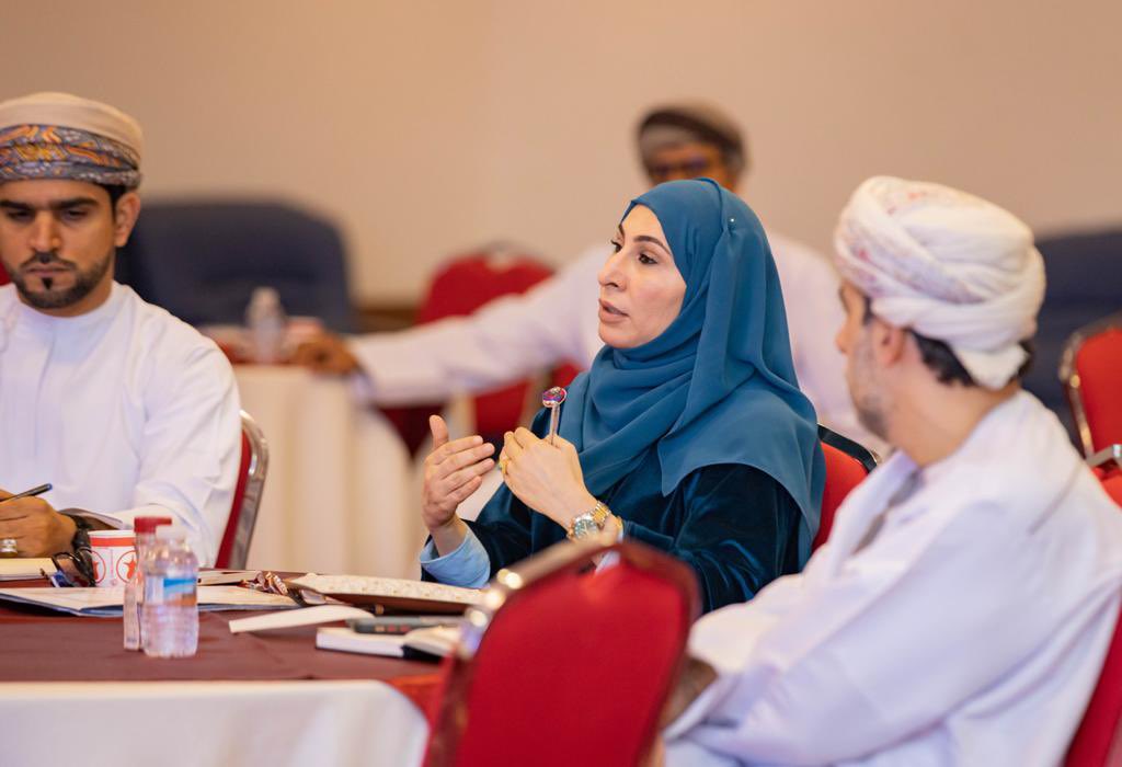 تنفيذًا للتوجيهات السامية: مكاتب لمتابعة تنفيذ رؤية عُمان 2040 في جميع الجهات الحكومية