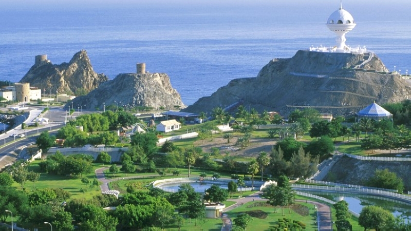 اجتماع كندي إيراني في مسقط