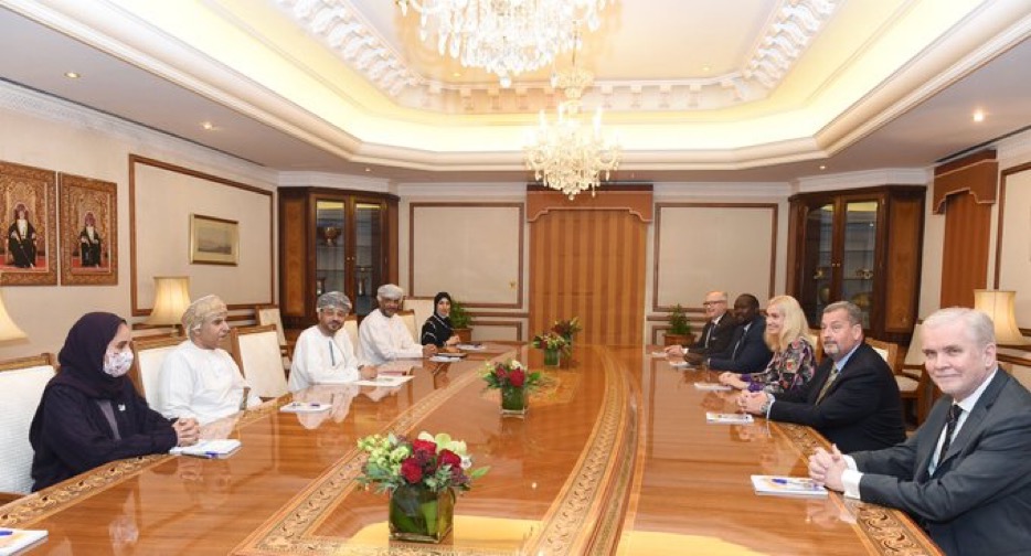 اجتماع بين وزير الخارجية و6 قناصل فخريين