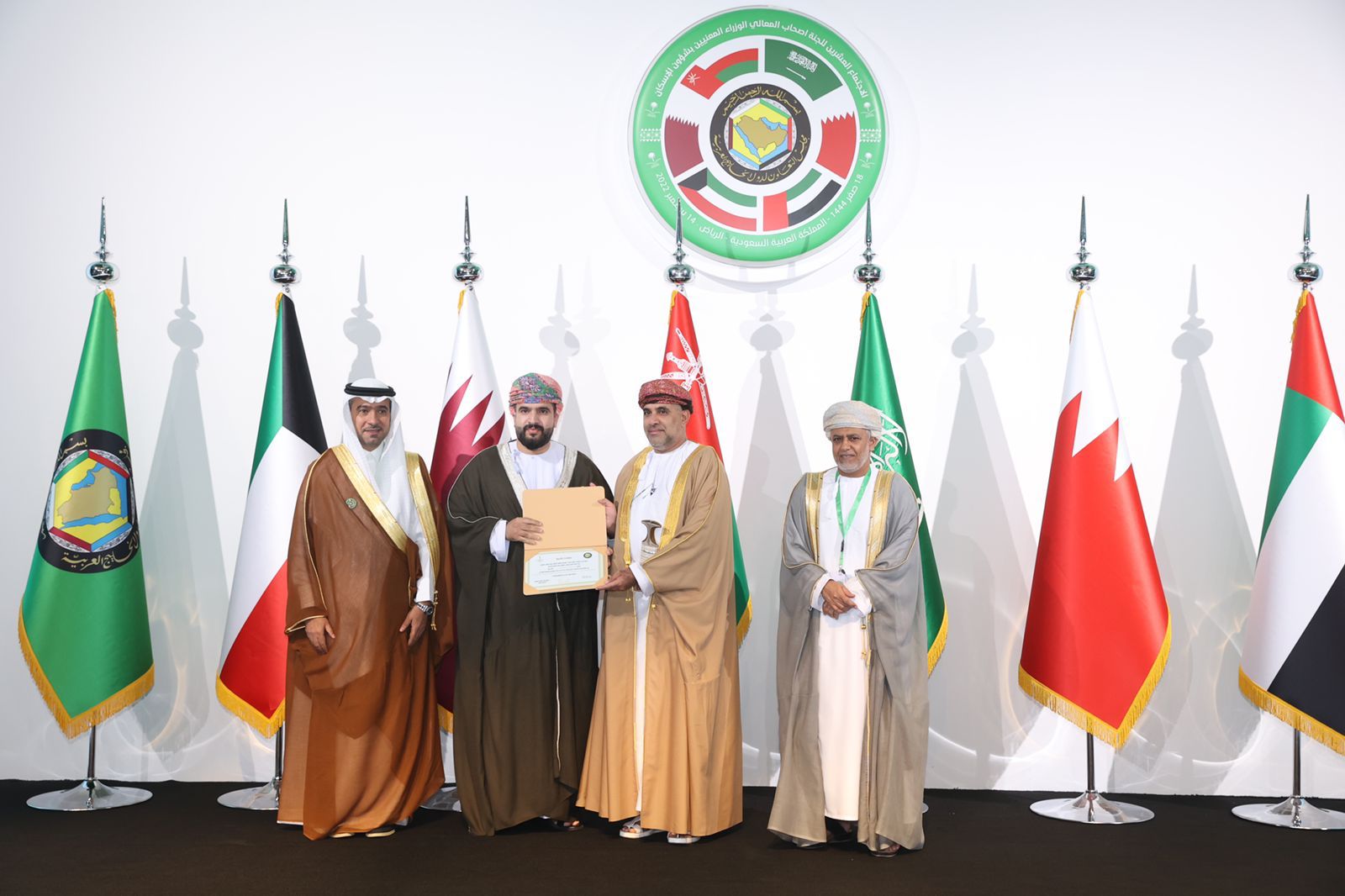 تكريم خليجي لجمعية دار العطاء العمانية