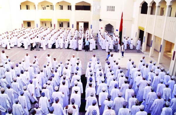 تأجيل الدراسة في السويق والخابورة وصحم