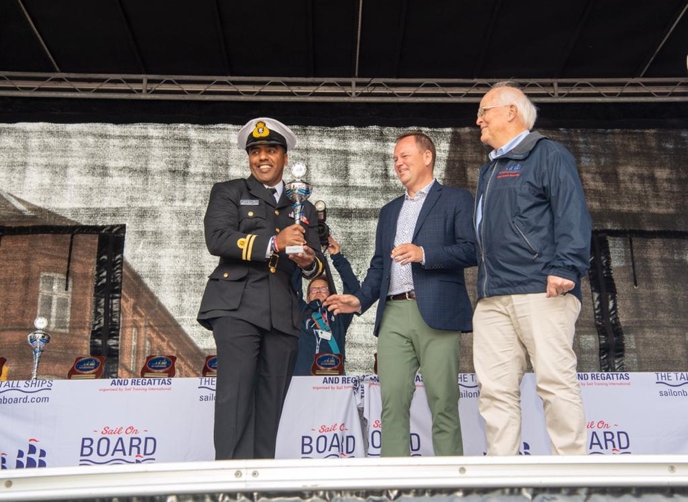 “شباب عُمان الثانية” أفضل سفينة في مهرجان دنماركي