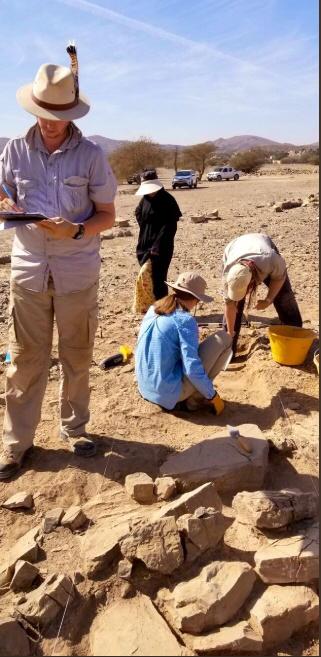 التنقيب في “بات” يكشف بقايا مستوطنات أثرية تعود للعصر البرونزي