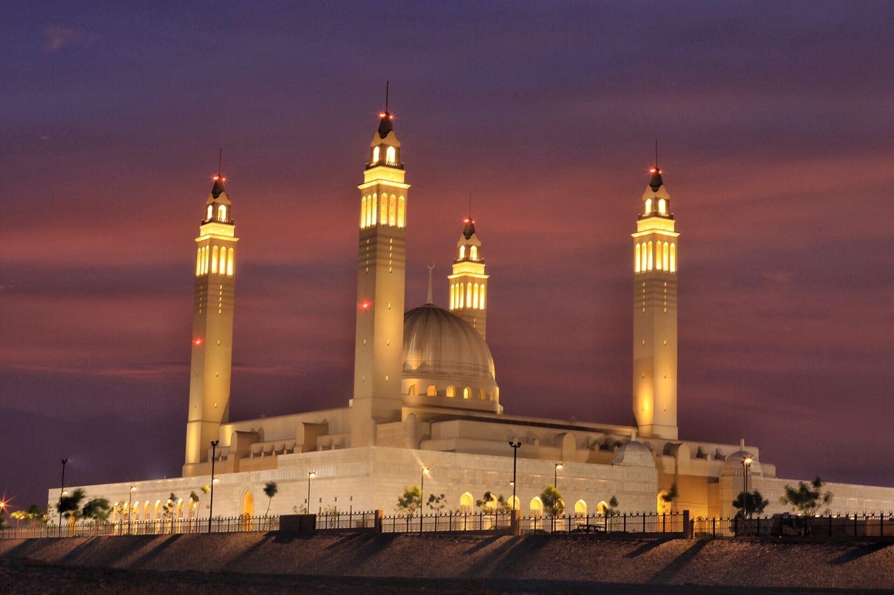 معلومات عن الجامع الذي سيؤدي فيه جلالة السلطان صلاة عيد الأضحى