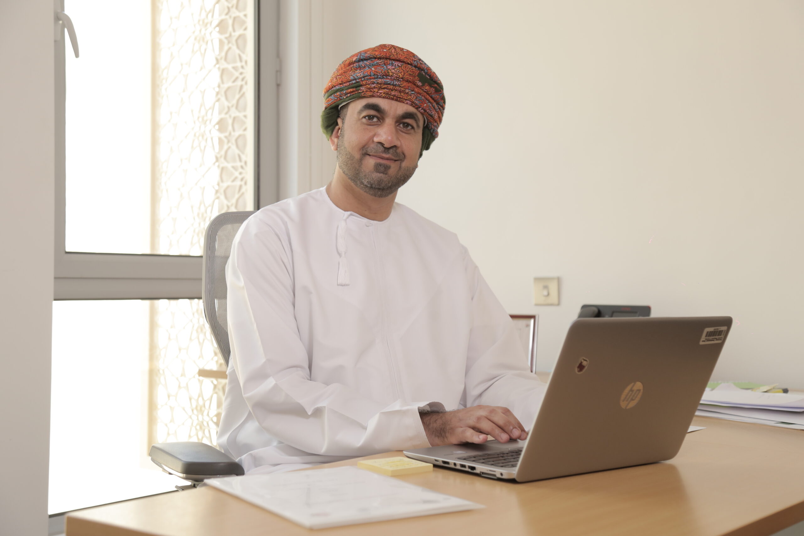 يمتلك خبرة عملية ثرية: عُماني مستشارًا في وكالة الطاقة الدولية