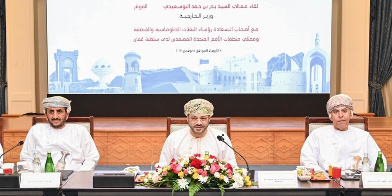الأوضاع المأساوية في قطاع غزة تتصدر اجتماع السيد بدر مع السفراء ورؤساء البعثات والمنظمات الدولية