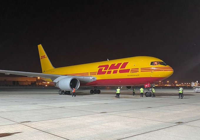 وصول دفعة جديدة من لقاح فايزر