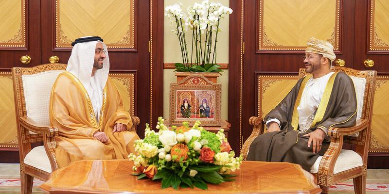 وزير الخارجية يتسلّم أوراق اعتماد سفيري الإمارات والسنغال