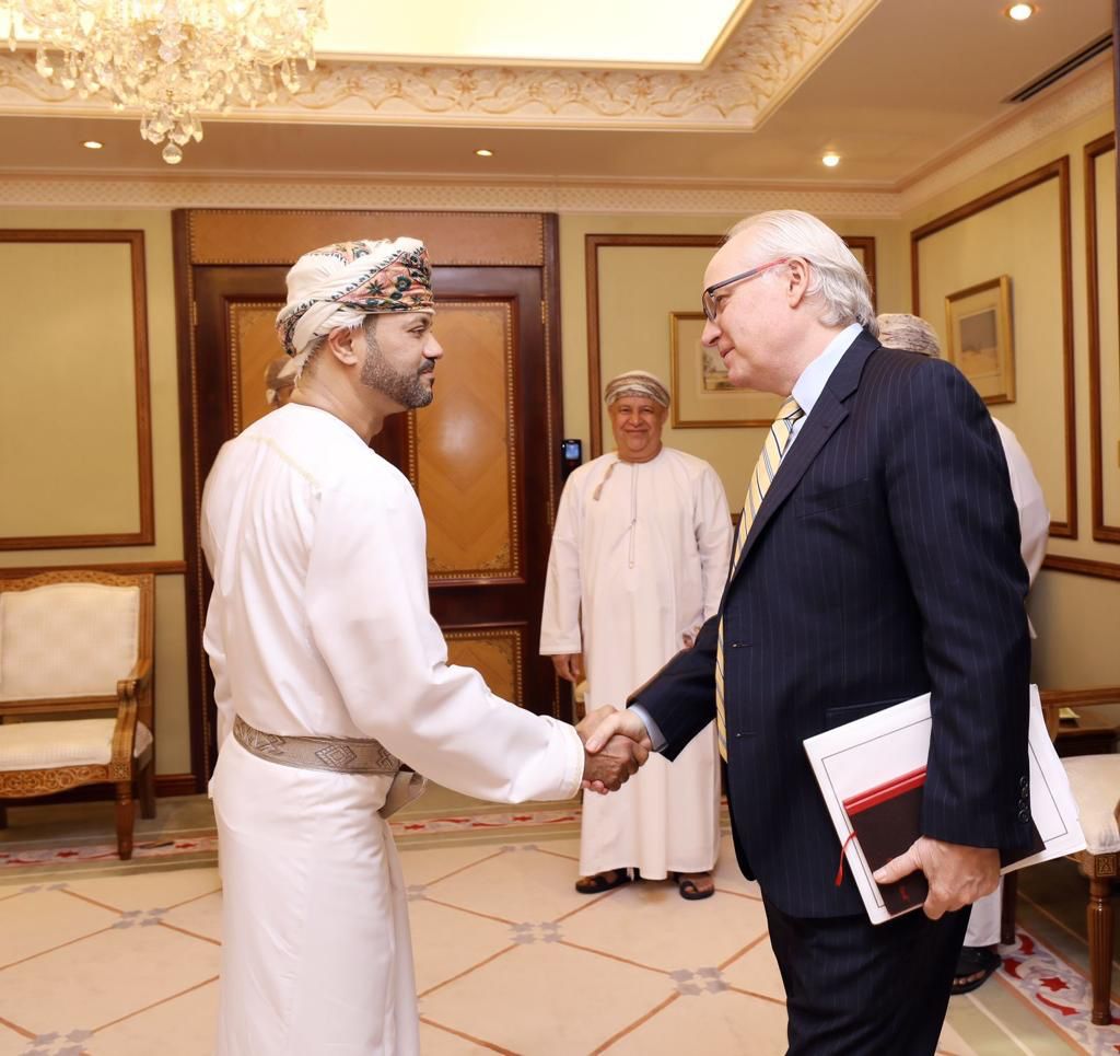 السيد بدر يبحث مستجدات الهدنة اليمنية مع ليندركينغ