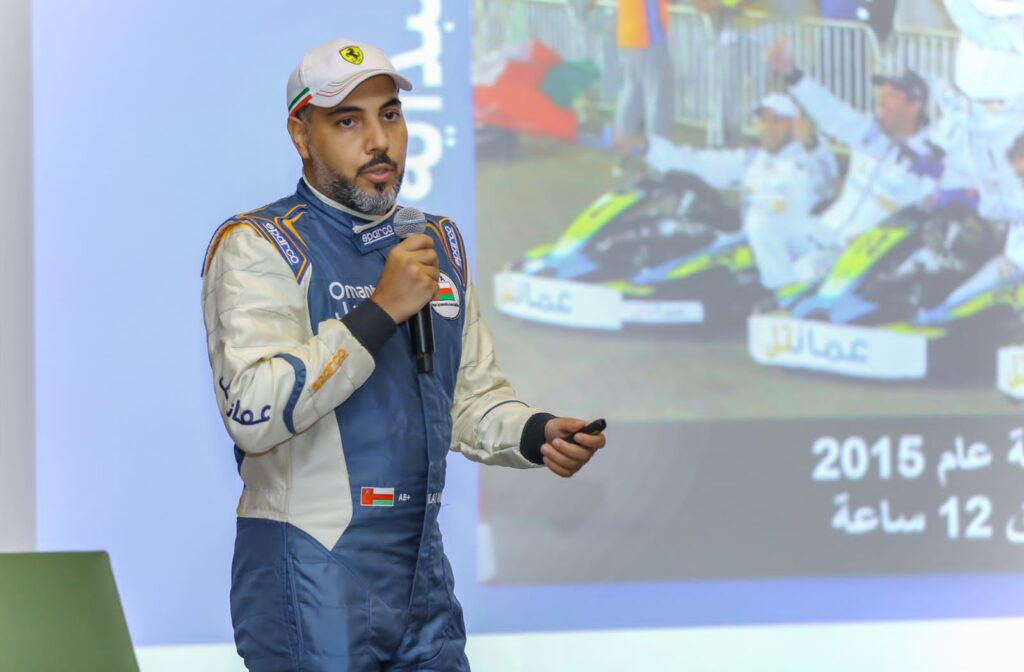 عمانتل تطلق نسخة رقمية من منافسات أولمبياد المواهب