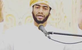 قراءة في “تعال ننزع وجهك” لـ “طلال الصلتي”