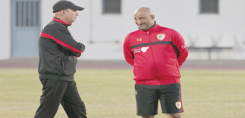 قائمة المنتخب تثير التساؤلات ومصدر يوضح الأسباب