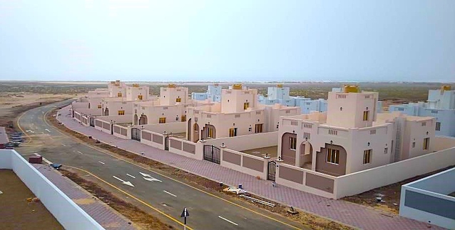 تكلفتها أكثر من مليون ريال: تسليم 26 وحدة سكنية لمواطنين