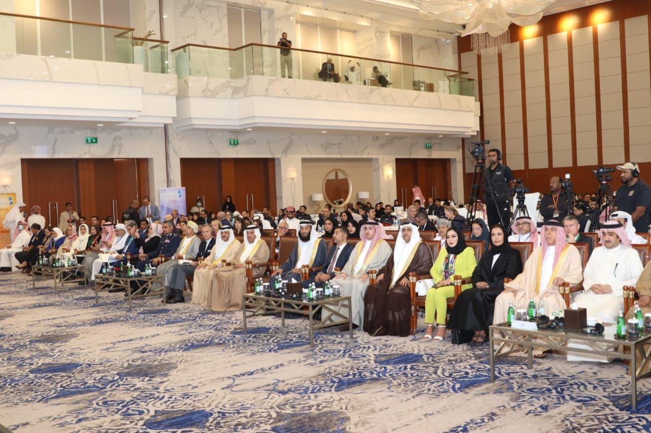 “العُمانية لحقوق الإنسان” تُشارك في مؤتمر عن العقوبات والتدابير البديلة