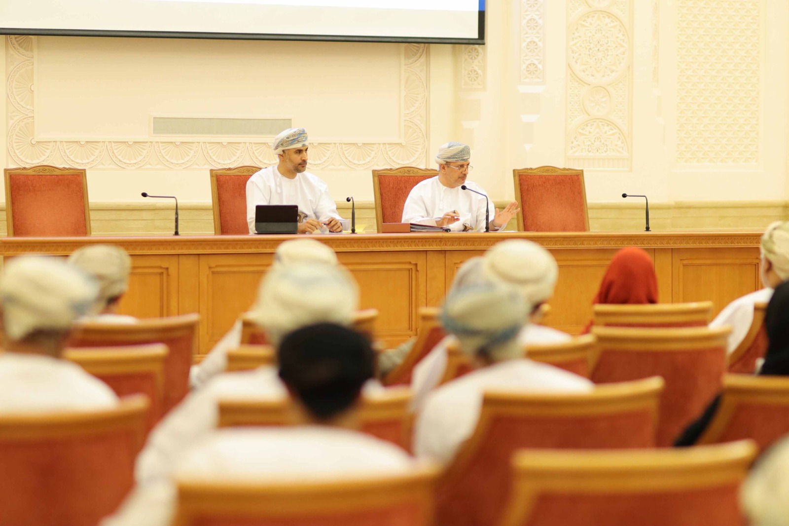 يتضمن تمكين البرنامج الوطني للتشغيل: مشروع الميزانية العامة للدولة 2025 يصل إلى ”الدولة“