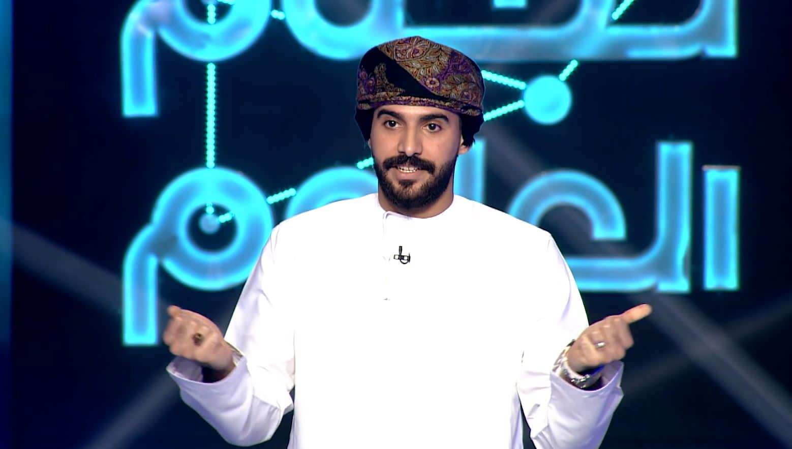 فَقَد صديقه بسبب جمل سائب؛ فابتكر حلًا لحماية الآخرين