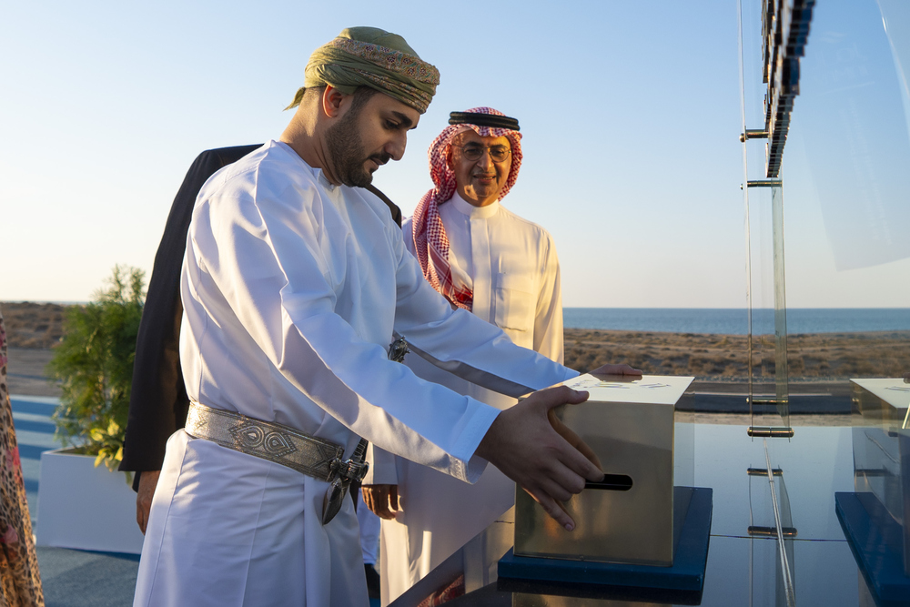 سمو السيد ذي يزن يرعى وضع حجر الأساس لمشروعين استثماريين