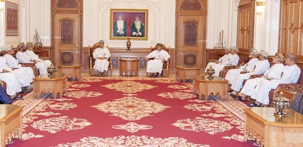 لقاء موسع بين مجلس الوزراء ومكتب مجلس الدولة