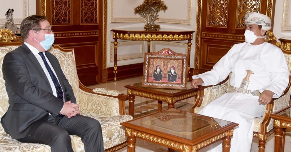 النعماني يودّع سفير المملكة المتحدة