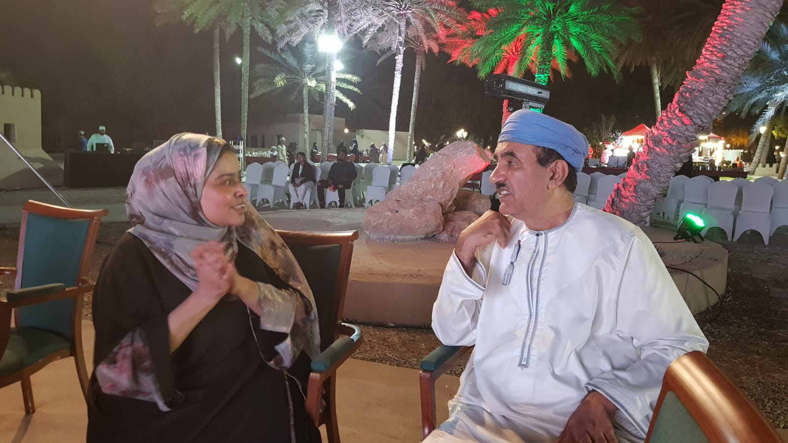 ذكرى الحجريّة لـ “أثير”: إقبال كبير للأجيال الجديدة على الأزياء التقليدية العمانية