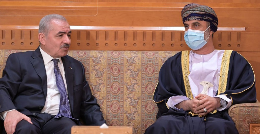 رئيس الوزراء الفلسطيني يزور “الشورى” ويُشيد بمواقف السلطنة المشرفة