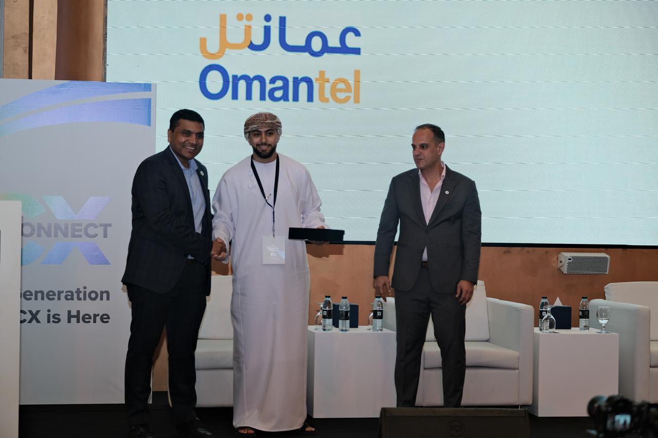 عمانتل تتوج بجائزة ”قائد تجربة العملاء“ ضمن جوائز CX Connect