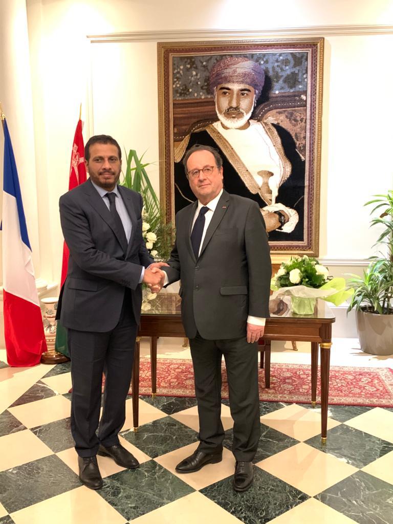 رئيس فرنسي سابق: السلطان قابوس جعل ⁧‫السلطنة‬⁩ بلدًا رائعًا ومقبولًا لدى ⁧‫العالم‬⁩