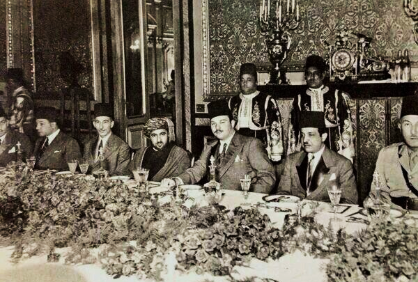 قبل 77 عامًا: تفاصيل زيارة قام بها السلطان سعيد بن تيمور إلى مصر وفلسطين