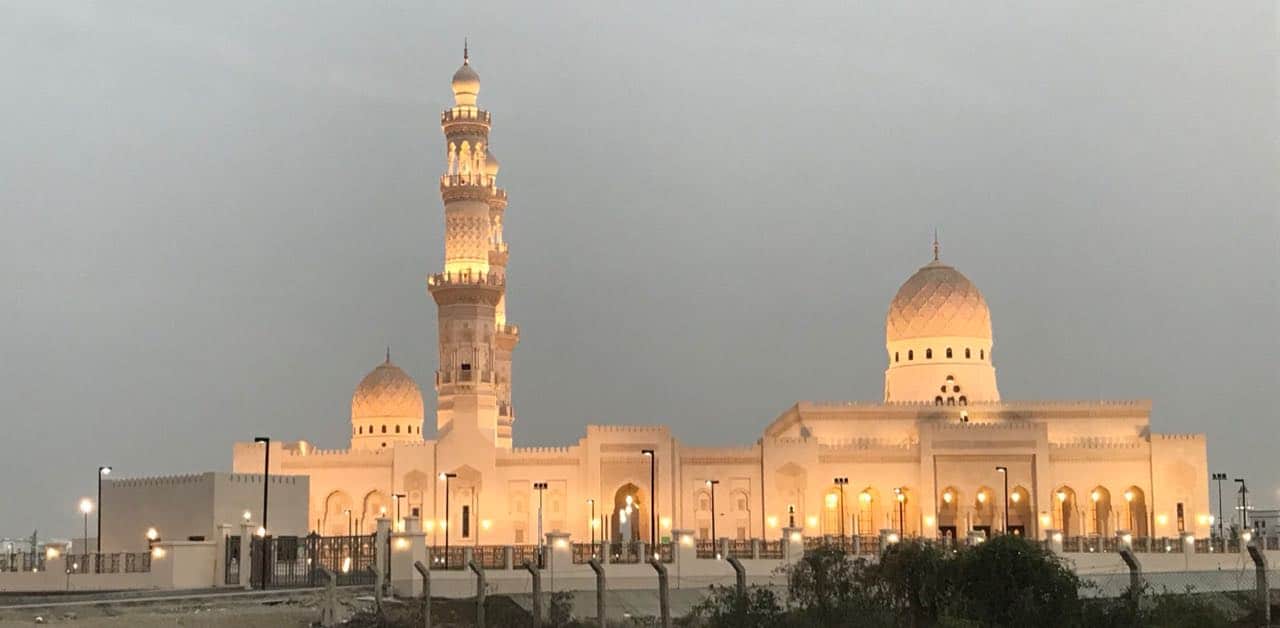 إليك معلومات عن السيدة التي عاصرت 11 من سلاطين الأسرة البوسعيدية