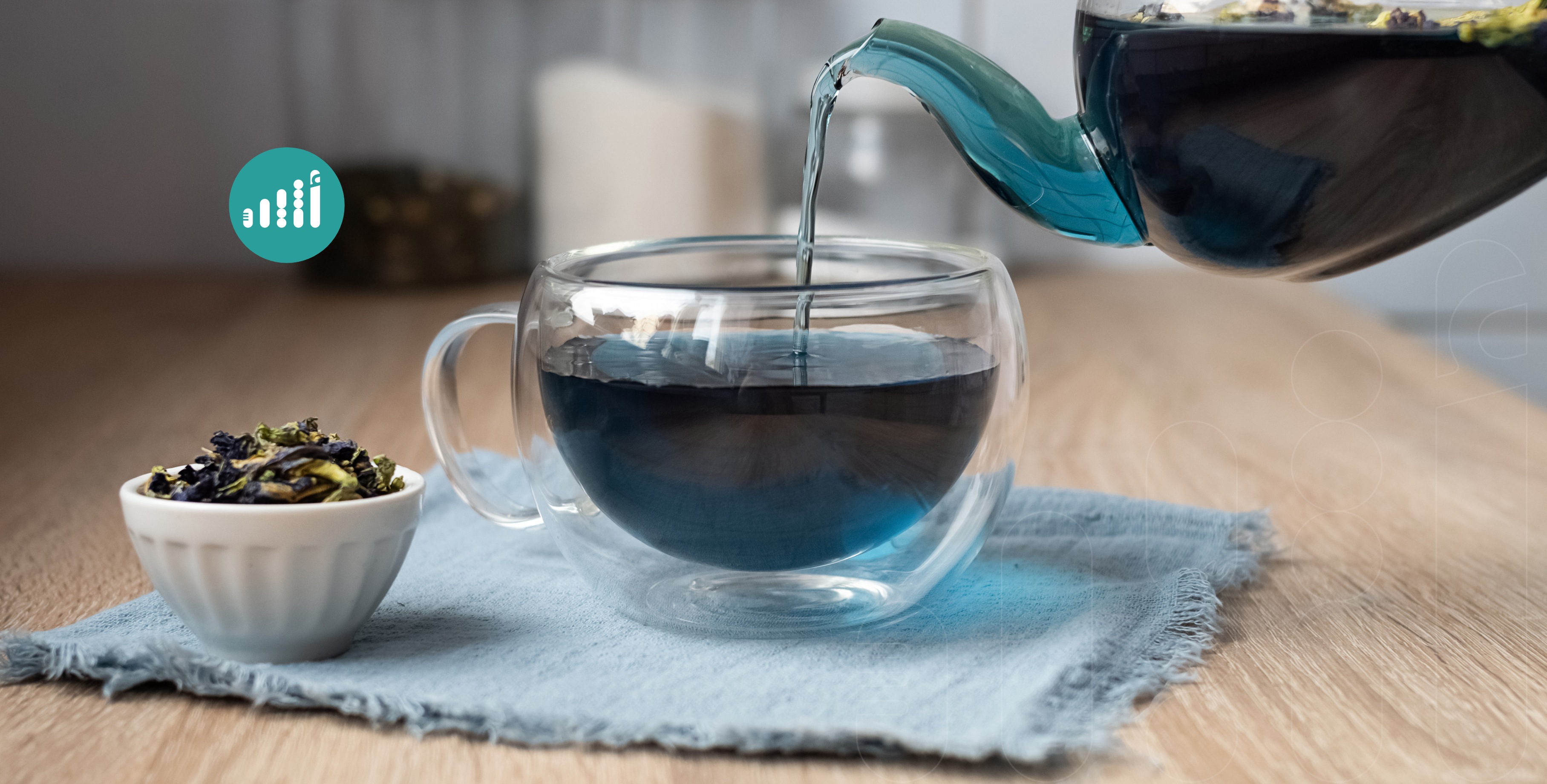بعيدًا عن الأحمر والأخضر.. هل جربت الشاي الأزرق؟