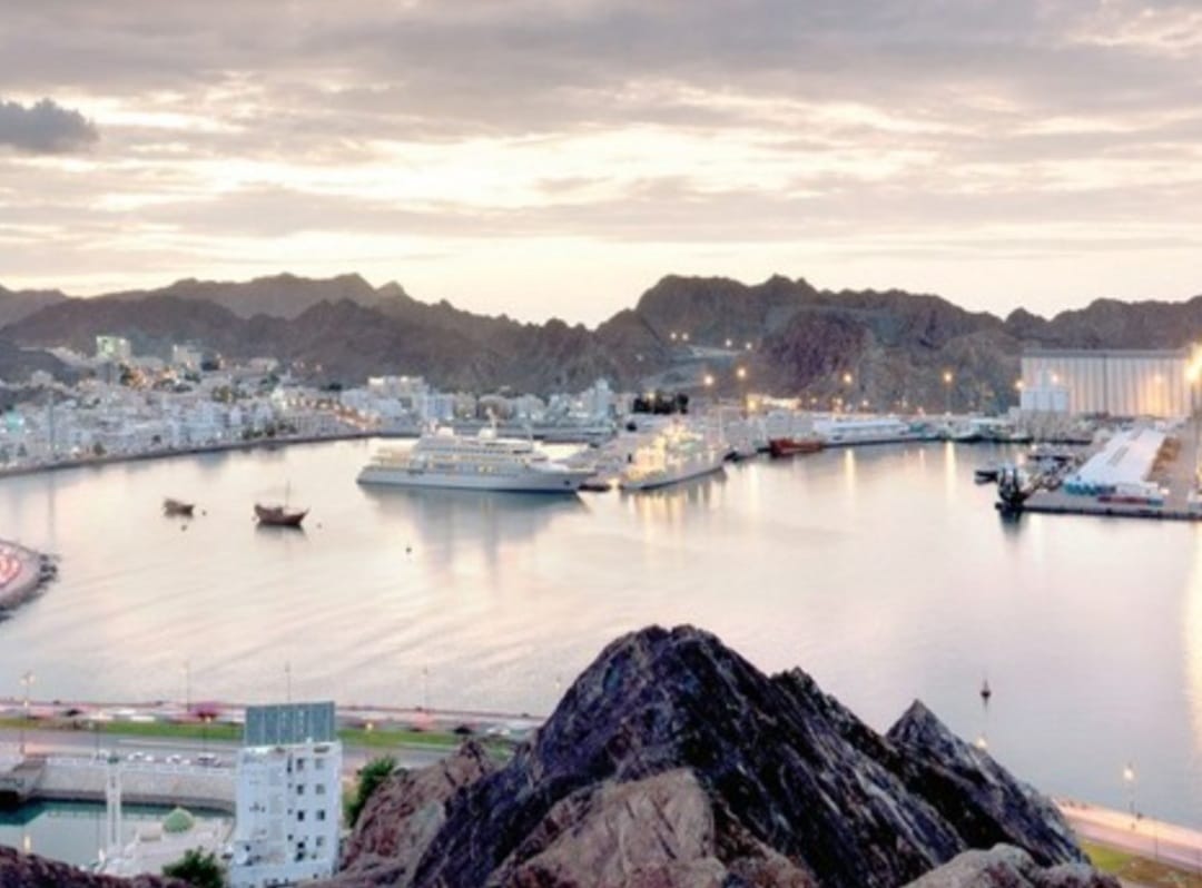 عندما يكون الحُب لمطرح