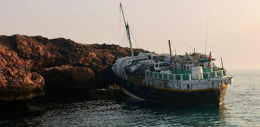 إنقاذ 8 أشخاص والقبض على 5 سرقوا محلات تجارية