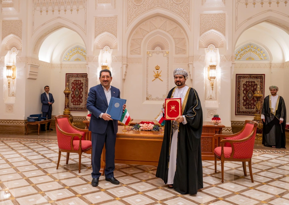 ما أهمية اتفاقية الأفضليات التجارية بين سلطنة عُمان وإيران؟