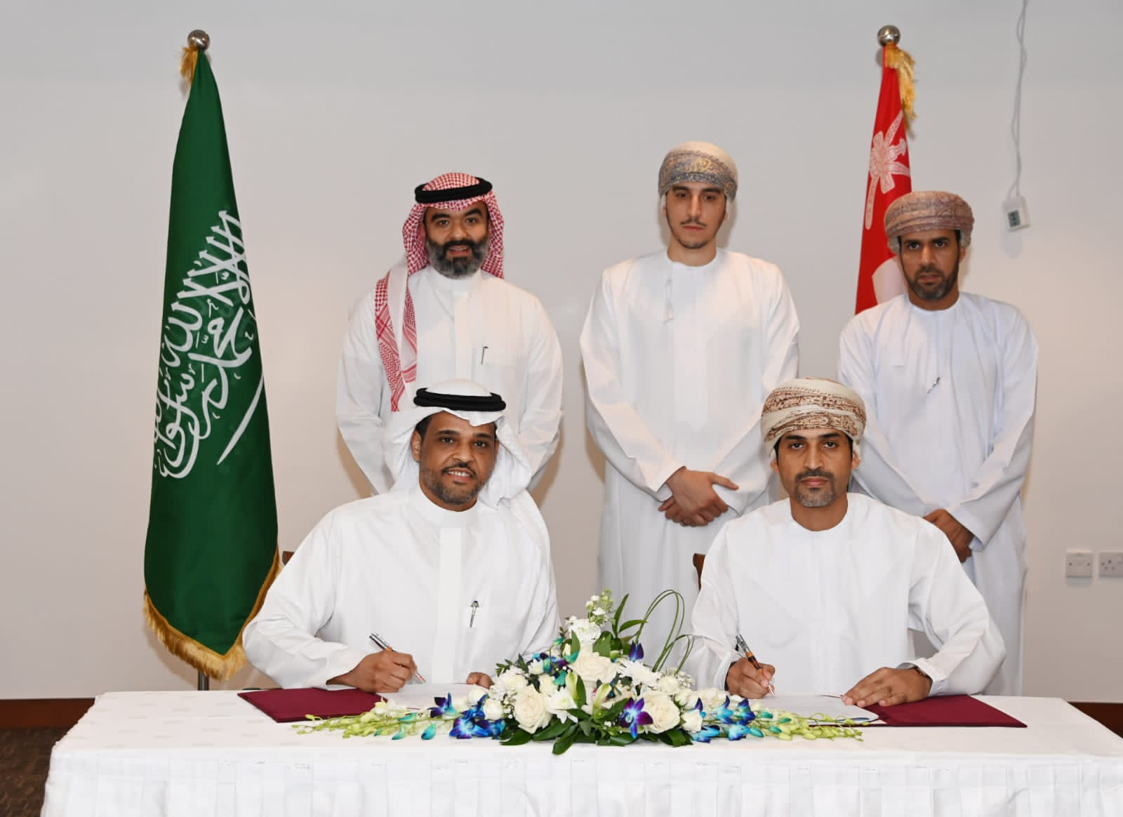 اتفاقيات ومذكرات تفاهم جديدة في الاستثمار بقطاع الاتصالات وتقنية المعلومات