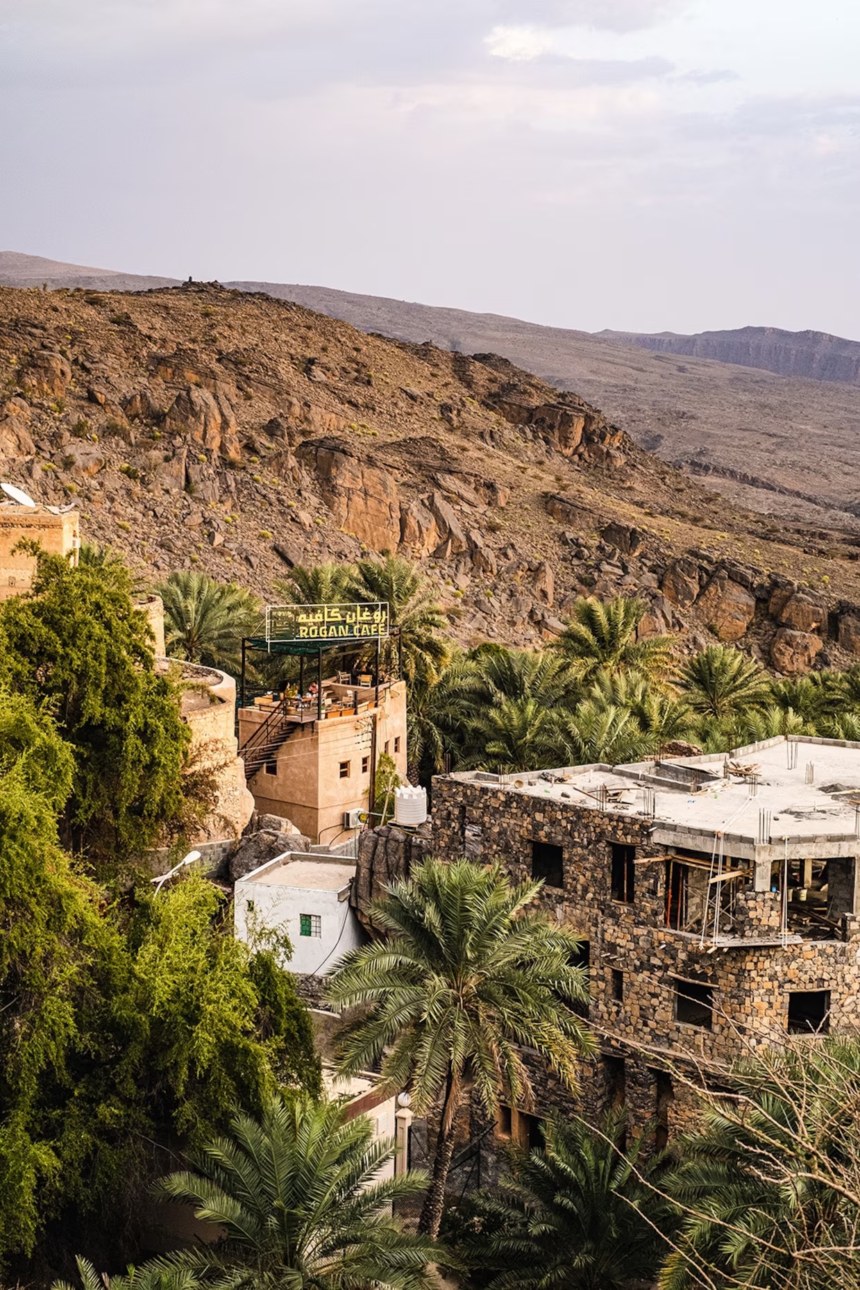 ناشيونال جيوغرافيك الأمريكية تنشر تقريرًا مصورًا عن المعالم السياحية بالداخلية