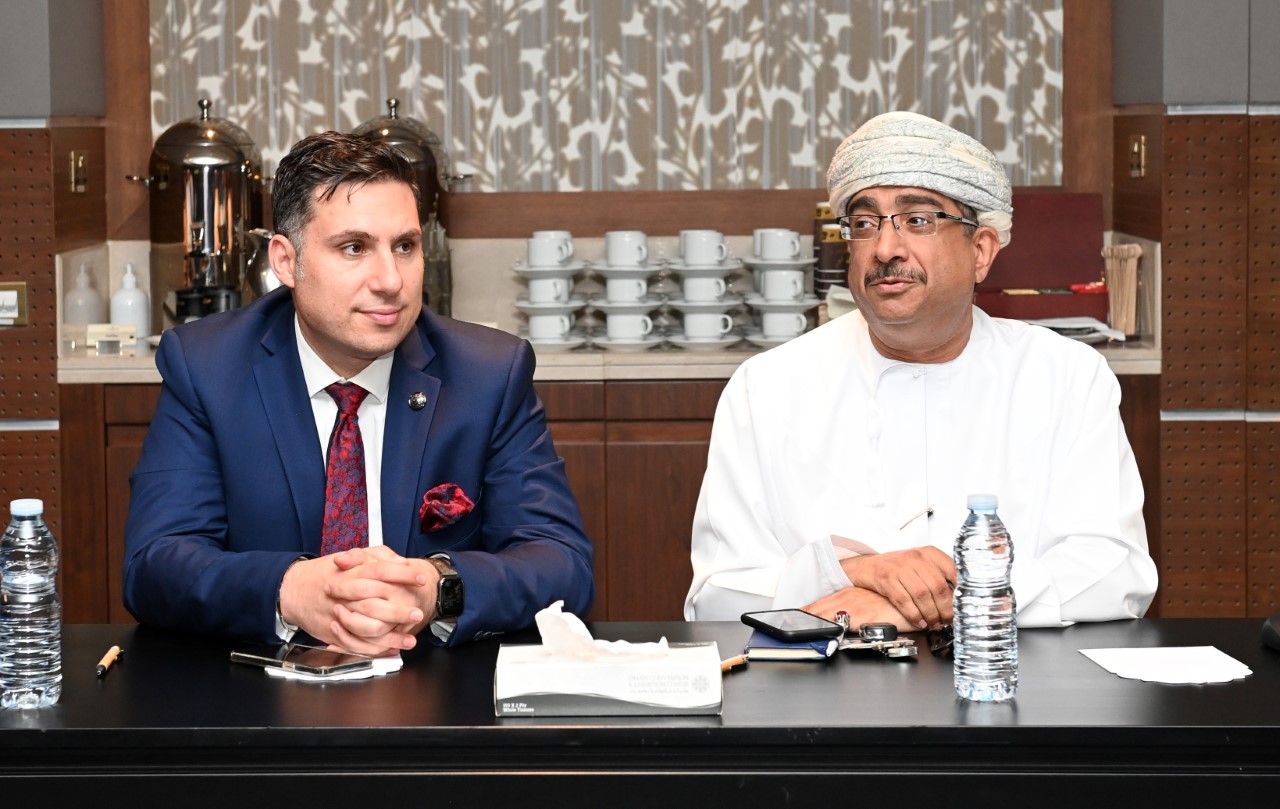 إعلاميون أوروبيون يطلعون على البرنامج العماني لكأس العالم 2022