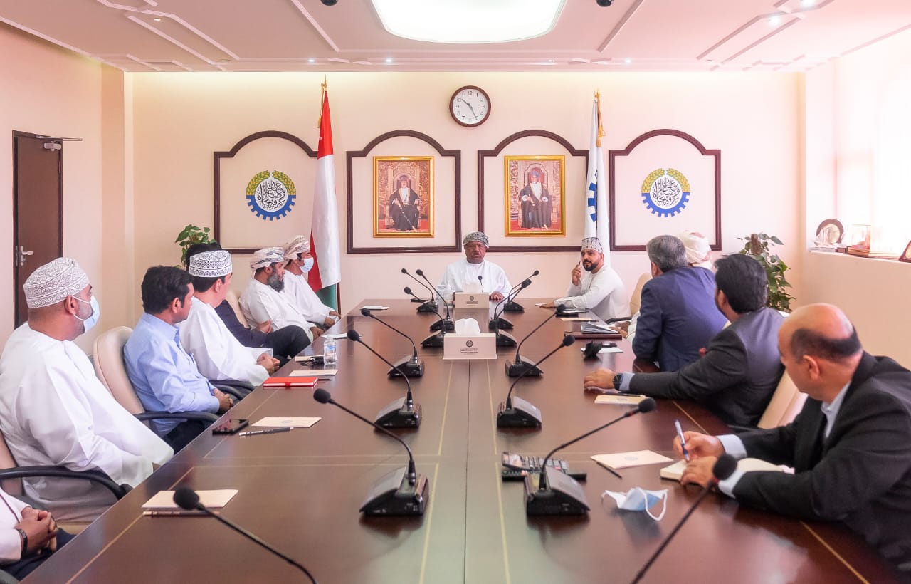 “استيراد الدواجن والمواشي” على طاولة النقاش