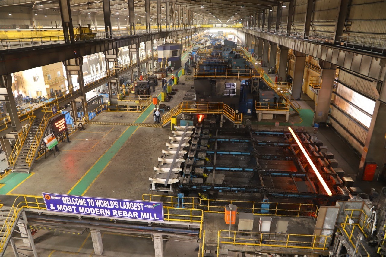 تُصدر 70 % من منتجاتها: “جندال شديد” تستثمر أكثر من مليار دولار في السلطنة