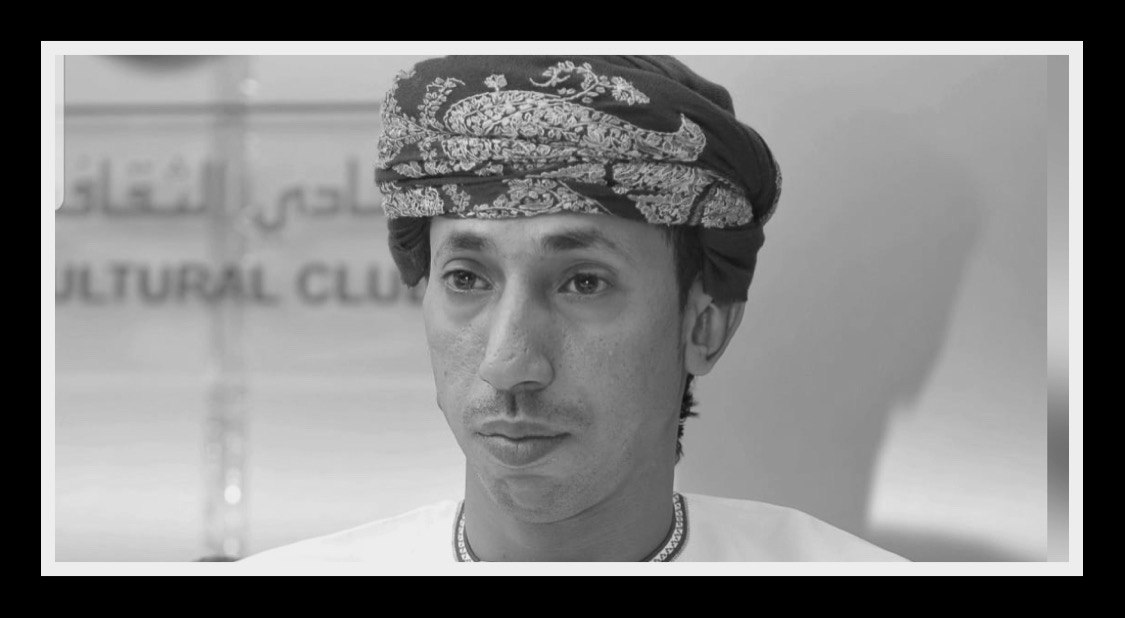عبدالرزاق الربيعي يكتب عن الراحل محمّد اليافعي: شجرة ظفاريّة تبقى تضوع في بستان المسرح العماني