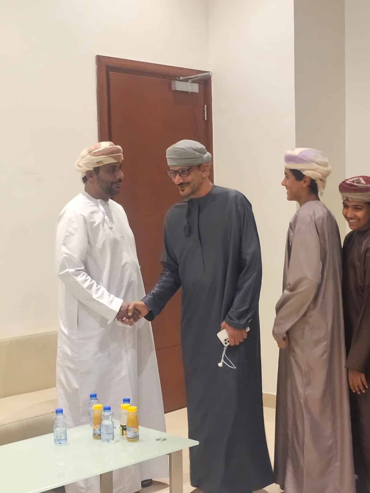 صالون مجان الأدبي يحتفي بسفير الكلمة العمانية طارش قطن