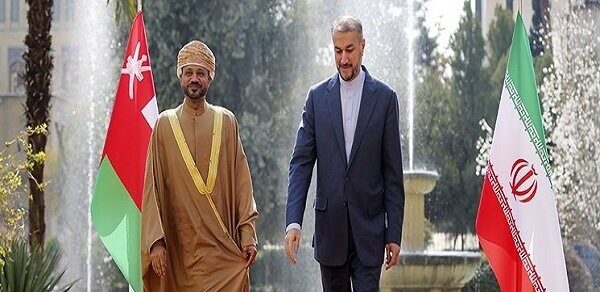 السيد بدر يناقش مع نظيره الإيراني آخر القضايا المتعلقة بخطة العمل الشاملة المشتركة
