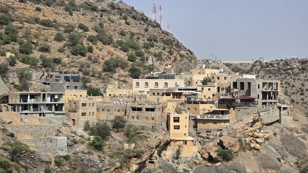 هل زرت القرية الجبلية التي استثمرها أهلُها فاستفادوا منها اقتصاديا وسياحيا؟