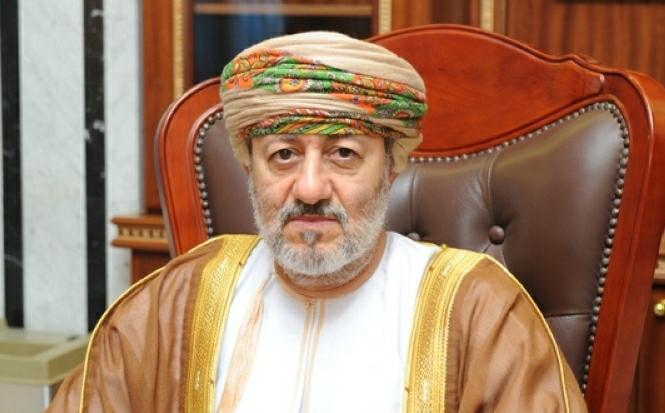 وزير الدولة ومحافظ ظفار يصدر قرارًا وزاريًا