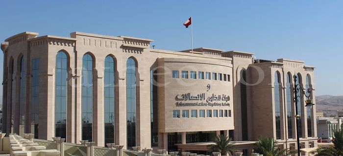 “تنظيم الاتصالات” تتابع جهود إعادة خدمات الاتصالات في المحطات المتأثرة في مسندم والباطنة