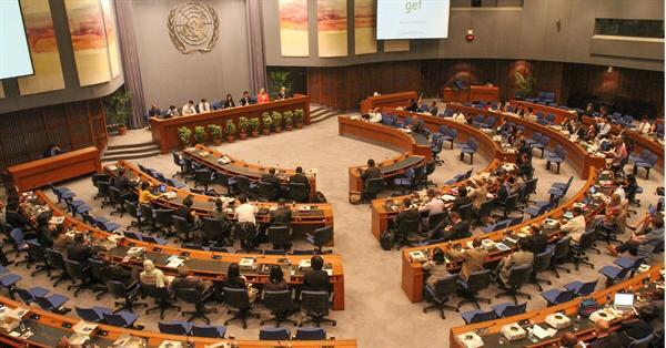 ما هي اتفاقية ميناماتا التي صدر بشأنها مرسومٌ سلطاني اليوم؟